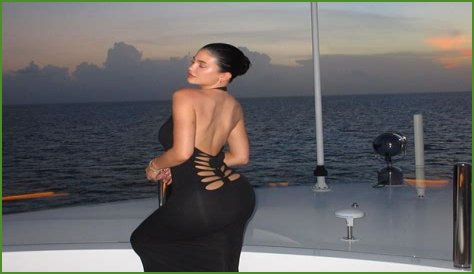 Kylie Jenner's Backless Birthday LBD Featured So Many Spine-Baring Cutouts
